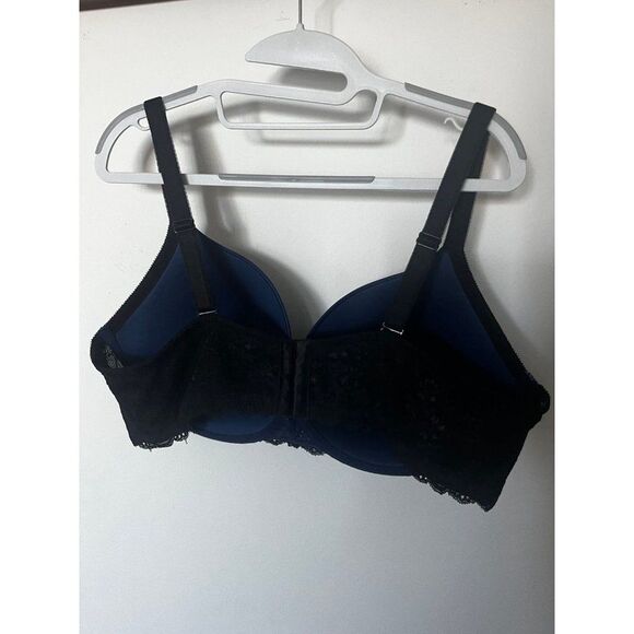 Torrid size 44 DD blue lace bra - Picture 3 of 3